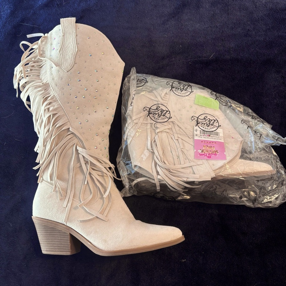 Size 10 wide calf rhinestone fringe cowboy boots